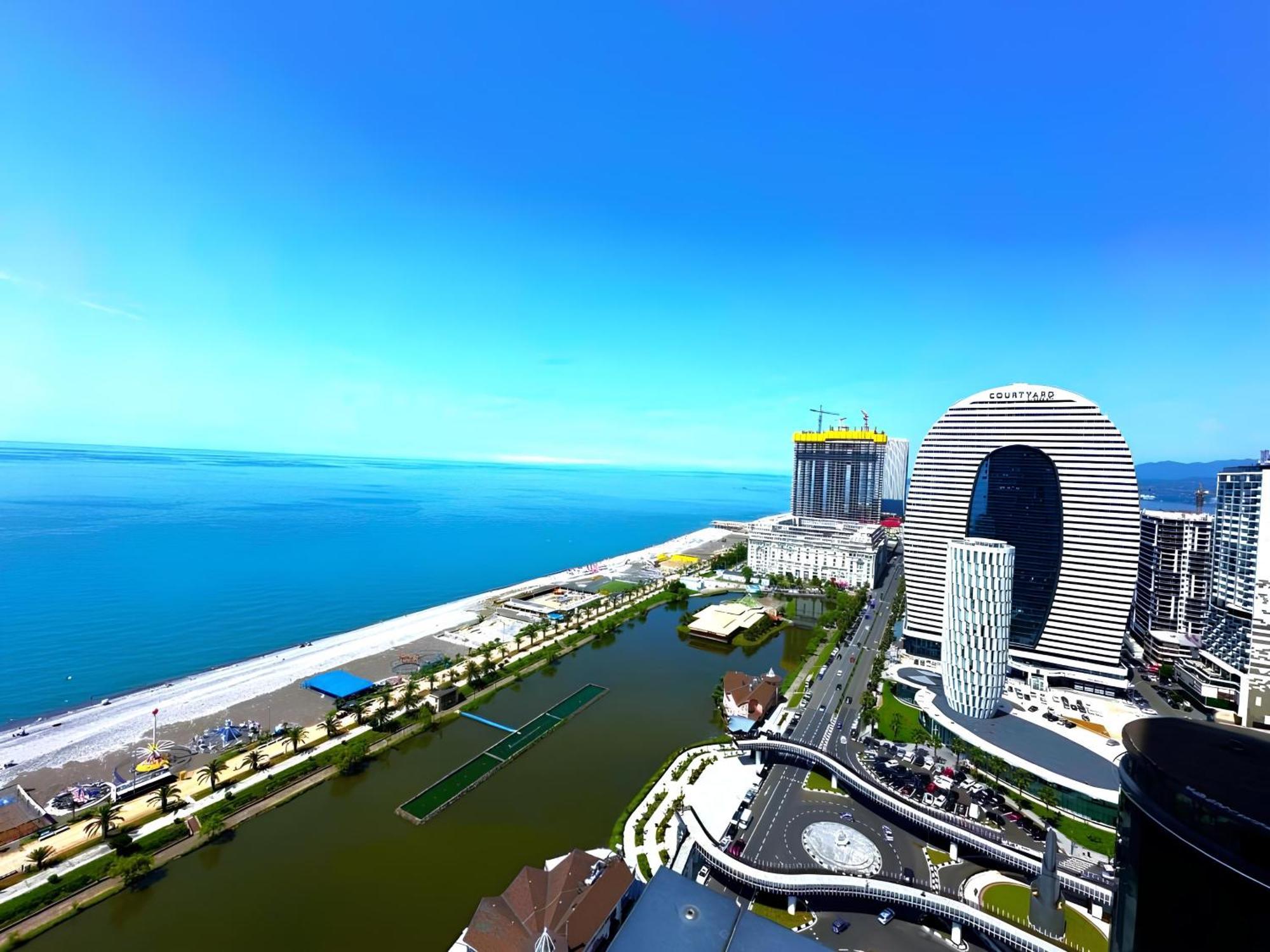 Panorama Seaview Batumi Lux Orbi City Bagian luar foto